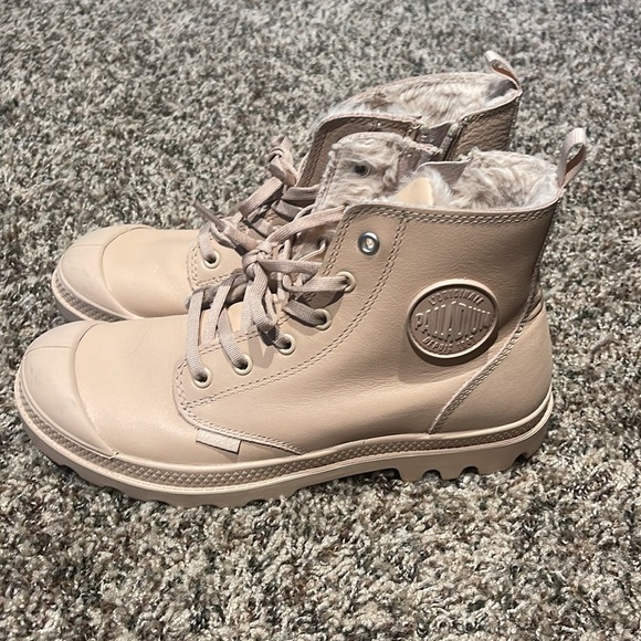 PALLADIUM FAUX FUR & LEATHER BOOTS - Picture 10 of 11